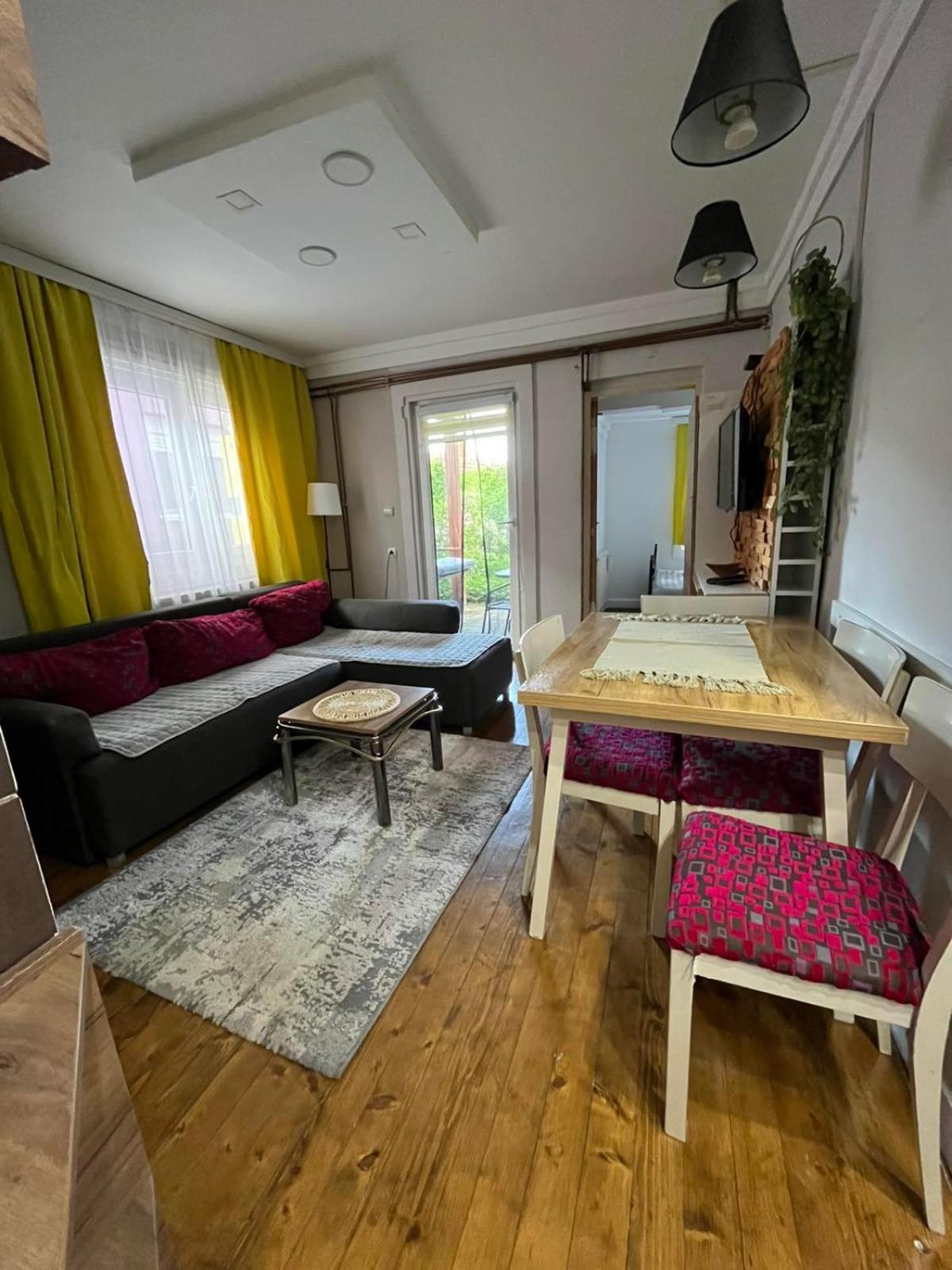 Garmani Lägenhet Vrnjačka Banja Exteriör bild