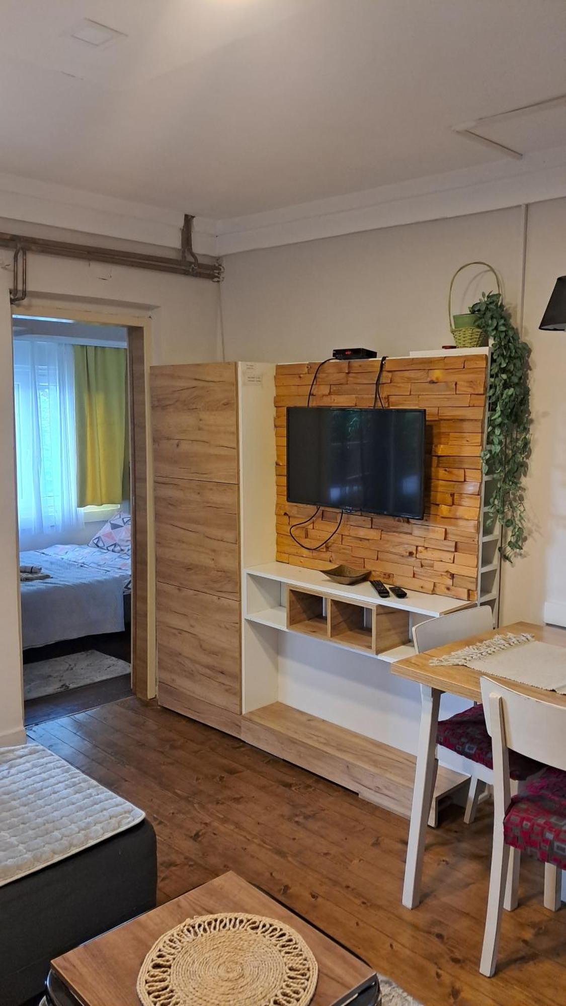 Garmani Lägenhet Vrnjačka Banja Exteriör bild
