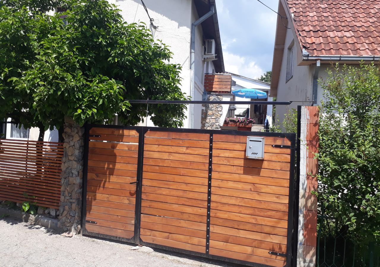 Garmani Lägenhet Vrnjačka Banja Exteriör bild